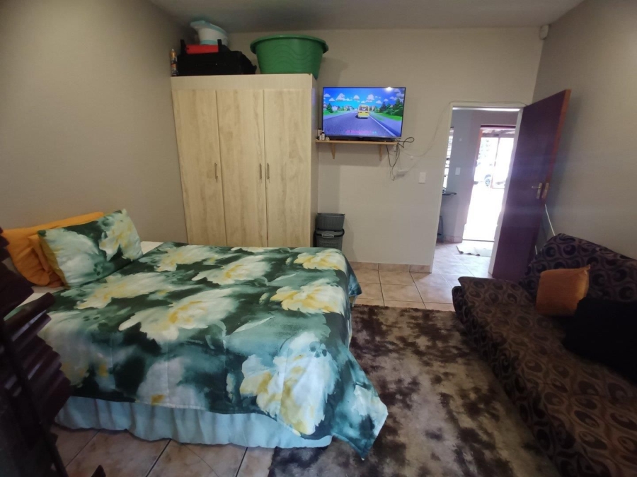 2 Bedroom Property for Sale in Dassie Rand North West